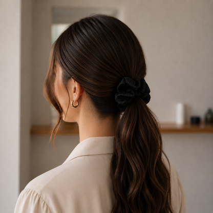 Klostuota plaukų gumytė WRINKLED SCRUNCHIE